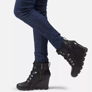 Sorel - Joan Uptown Lace Boots - Size 7